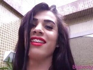 Estela houdt van haar man