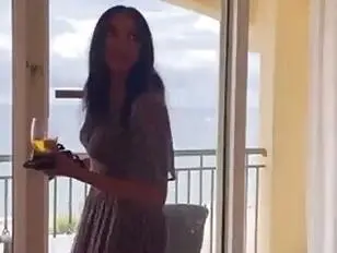 Szczęściarz ruchany przez cudowną Yasmim Lee