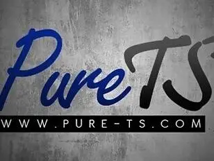 Blondynka z wielkim tyłkiem bierze to mocno