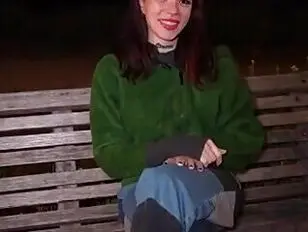 Милый дебют девочки-подростка