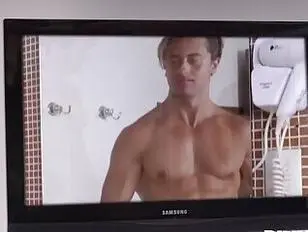 Аманда Фиальо трахается с кабельщиком