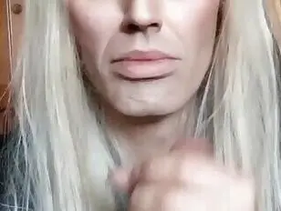 सैंड्रा ब्लो जॉब