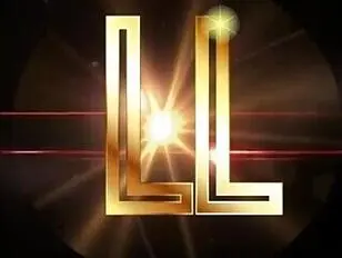 Linda Femboy en rosa recibe una BBC