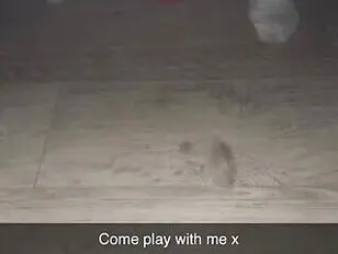 Geiler Junge reitet Dildo