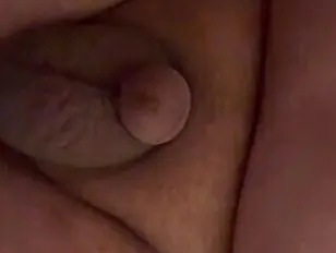 Милый пенис-пуговка