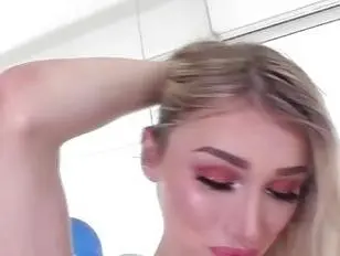 TS Luna finalmente es cogida por una gran polla