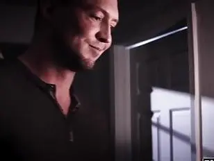 Shemale Aubrey Kate exposed n barebacked