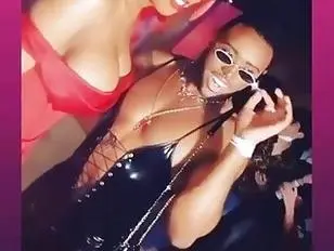 Смоленск балапандарының әуесқойлық порно фотосуреттері