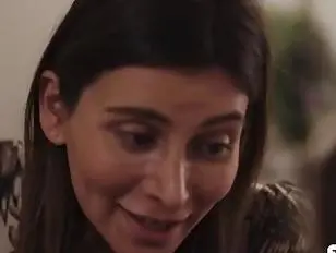 TS Korra ha sorpreso Ashley a masturbarsi